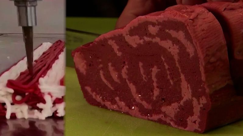 Na 3D tiskárně vznikají v Izraeli steaky, brzy by měly dorazit do evropských restaurací
